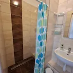 Vincze Vendeghaz 3*