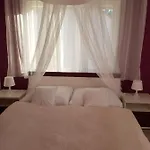 Vincze Vendeghaz 招待所 3*